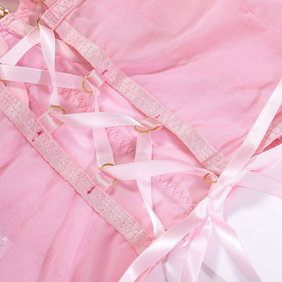 Różowy komplet bielizny ze spódniczką